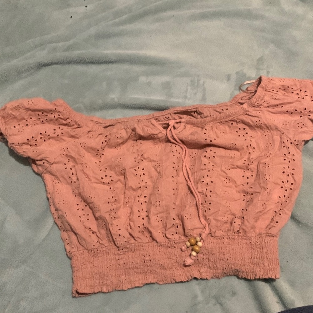 Cropped shirt